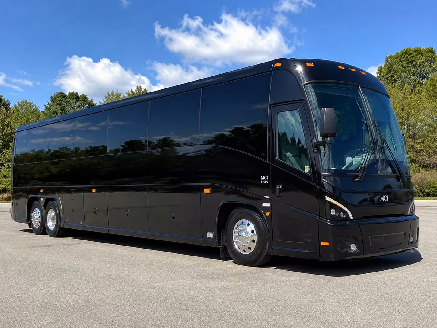 ada accessible field trip transportation in la mirada