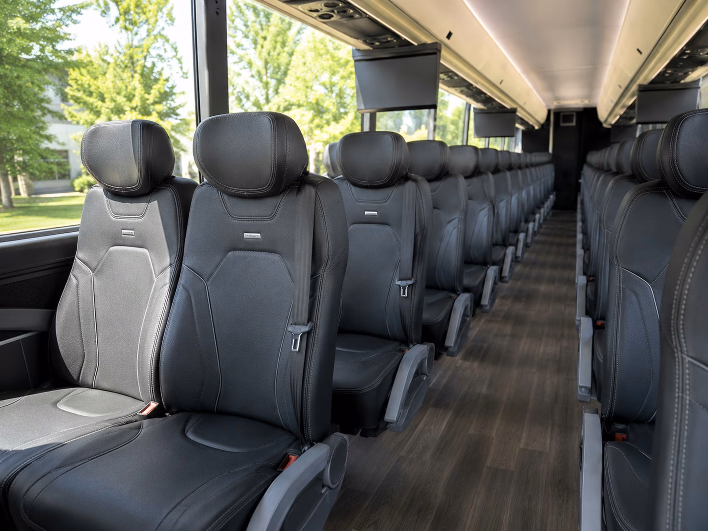 how time of year and seasonal demand affect la mirada bus rental rates