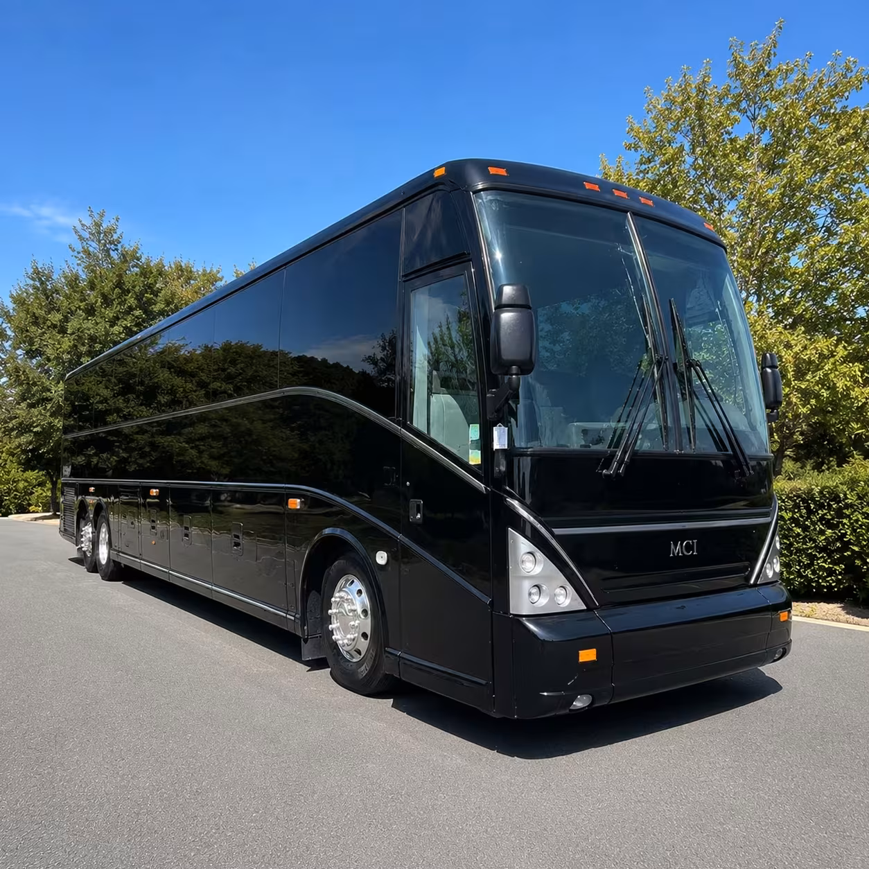 la mirada employee transportation