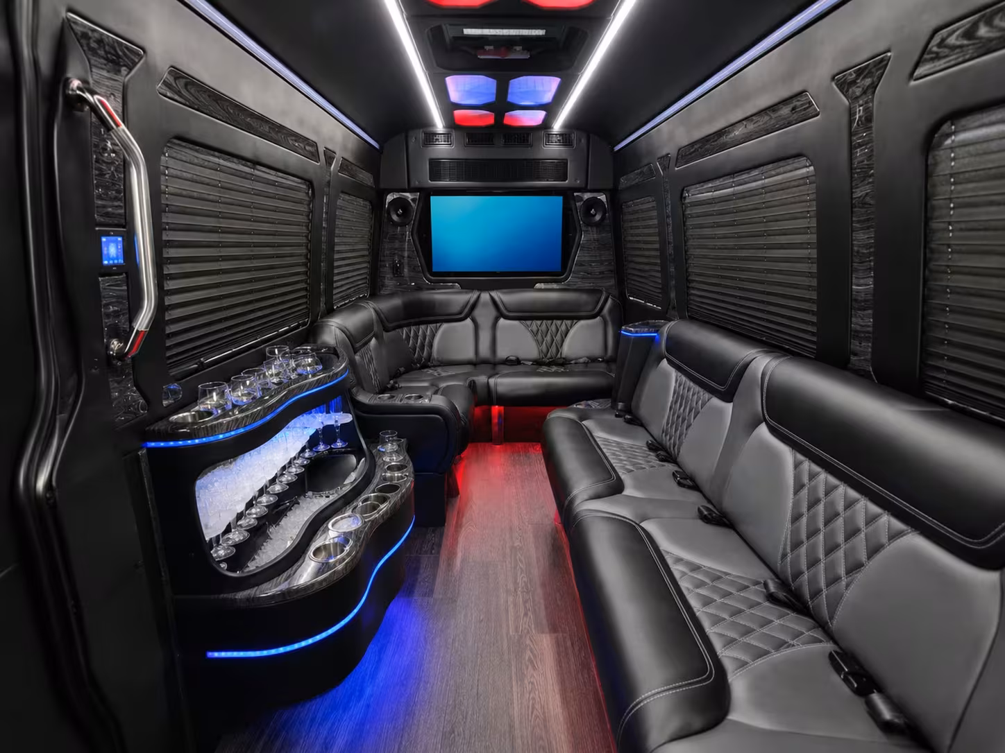 multi school and grade level field trip bus rentals in la mirada