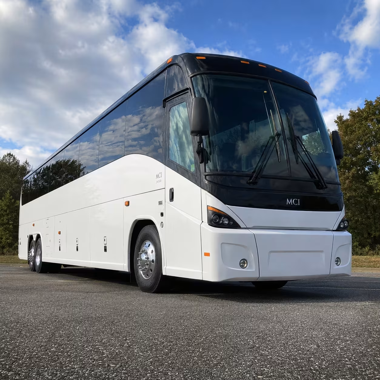 shuttle buses for la mirada city government departments