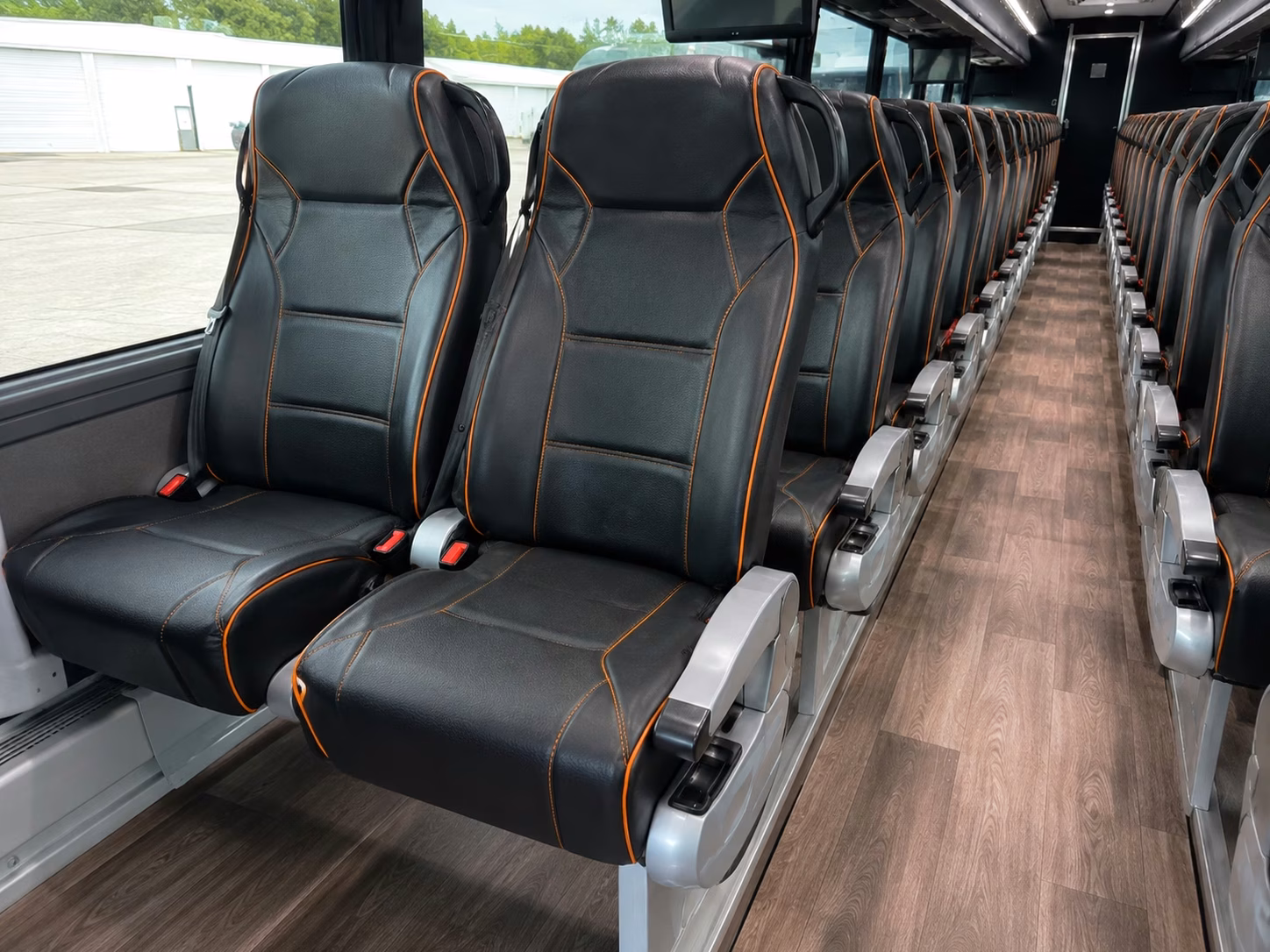 wedding shuttle services bus rentals in la mirada